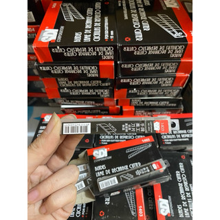 Hộp 100 lưỡi dao rọc giấy sdi to, nhỏ