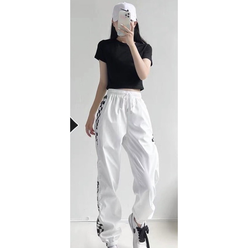 Áo Croptop Ngắn Tay Kiểu Dáng Basic Chất Thun Co Giãn