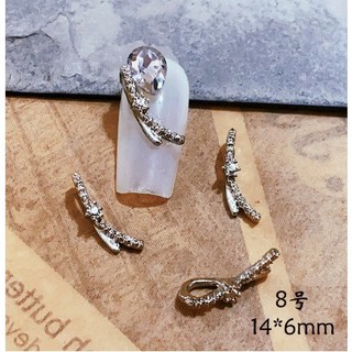 SET 4V MÃ CHARM NƠ MS NHÉ A