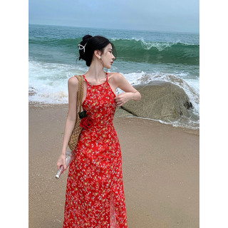 Váy hoa nhí đỏ hở lưng đi biển