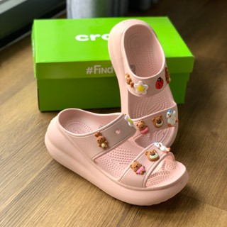 Dép sục Crocs Mega Crush Classic Clog đế cao 7cm 2 quai màu hồng, sục siêu bền, thoáng khí, đi mưa TẶNG 12 sticker 3D