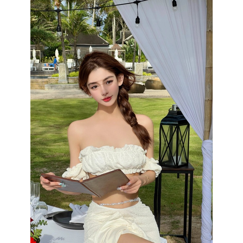 Set áo + chân váy đi biển Laura set