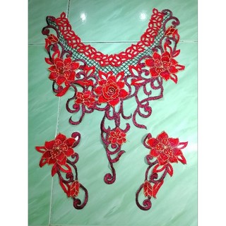 Bộ cổ áo ren thêu nhiều hoạ tiết hoa lá / hoa văn