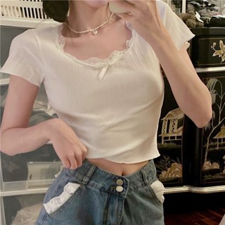  Áo coquette tay ngắn cổ tròn viền ren phối nơ chất thun tăm dáng ngắn croptop 