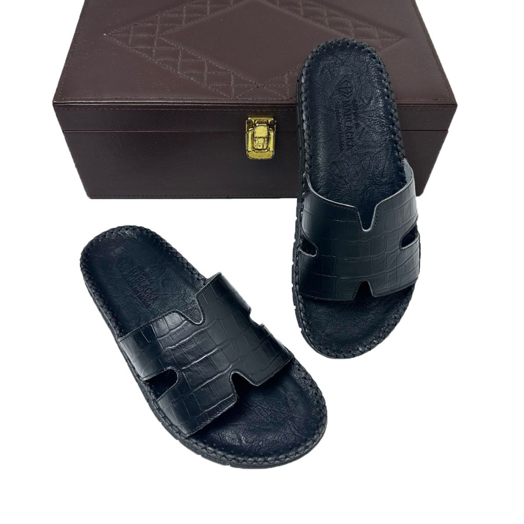 Dép da nam quai ngang chữ H da bò in vân cá sấu đế cao su đúc nguyên khối cao 2,5cm AT27.1