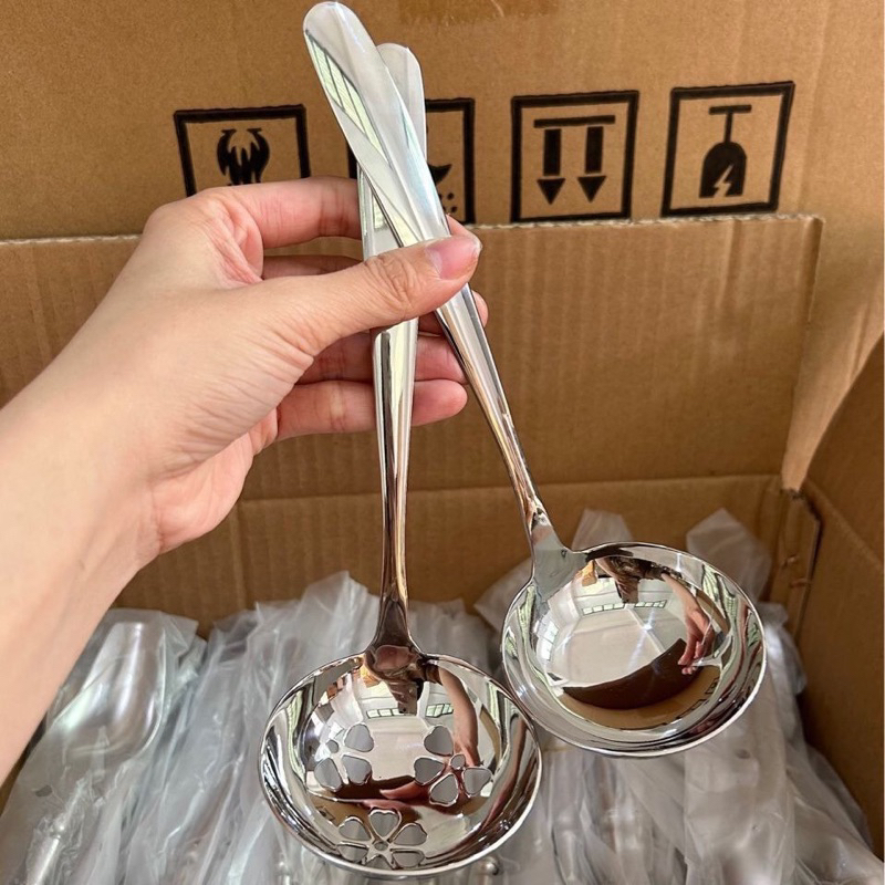 Muôi canh,muôi thủng inox cán dài