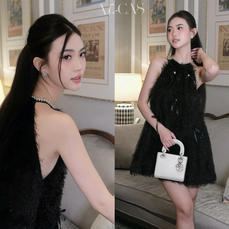 D001 -Đầm Yếm Lông Tua Rua Đính Nơ Đá Bling Viền Cổ Đá Dáng Ngắn Rộng Xoèf bx