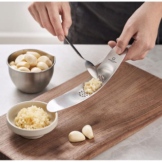 Dụng cụ ép tỏi Wagensteiger