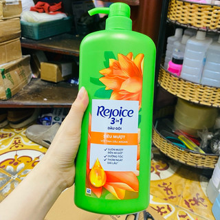 Dầu gội Rejoice suôn mượt 1,2L,siêu mềm mượt 48 giờ, dưỡng tóc chắc khoẻ
