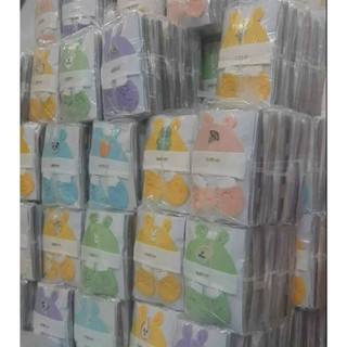 Set mũ bao tay chân (1 mũ, 1 bộ bao tay, 1 bộ bao chân)
