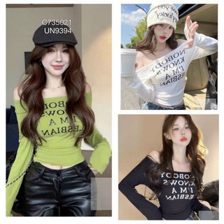 Áo Thun Croptop Bẹt Vai Tay Dài In Chữ