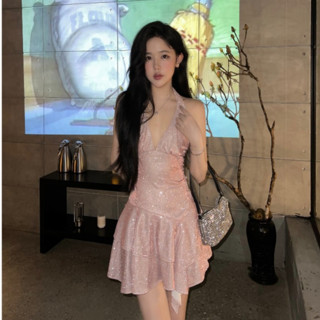 Đầm 2 Dây Ngắn Cổ V Dáng Chữ A Xoè Xếp Tầng Hở Lưng Quyến Rũ Kim Tuyến Lấp Lánh BLING DRESS SS2 - D2