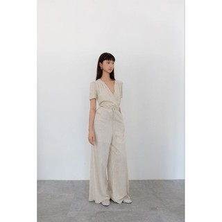 Olalastudio jumpsuit linen màu be - hammood linen jumpsuits