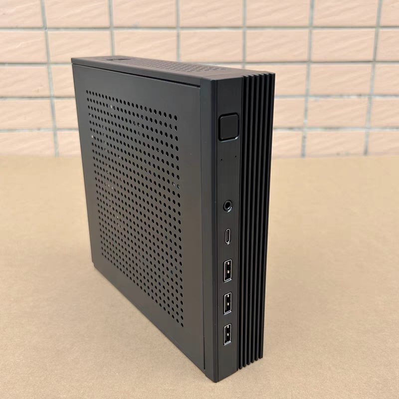 Bộ máy tính bàn Mini PC ITX chạy AMD R7 3700u với GPU vega 10 mạnh nhất phân khúc | RetroBox | BigBuy360 - bigbuy360.vn