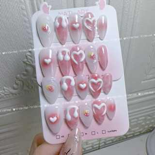 Nail box thiết kế loang hồng trái tim, móng giả học sinh chụp kỉ yếu