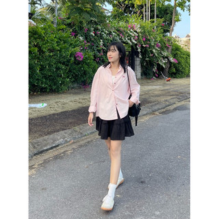 Áo sơ mi oversize hoạ tiết nơ