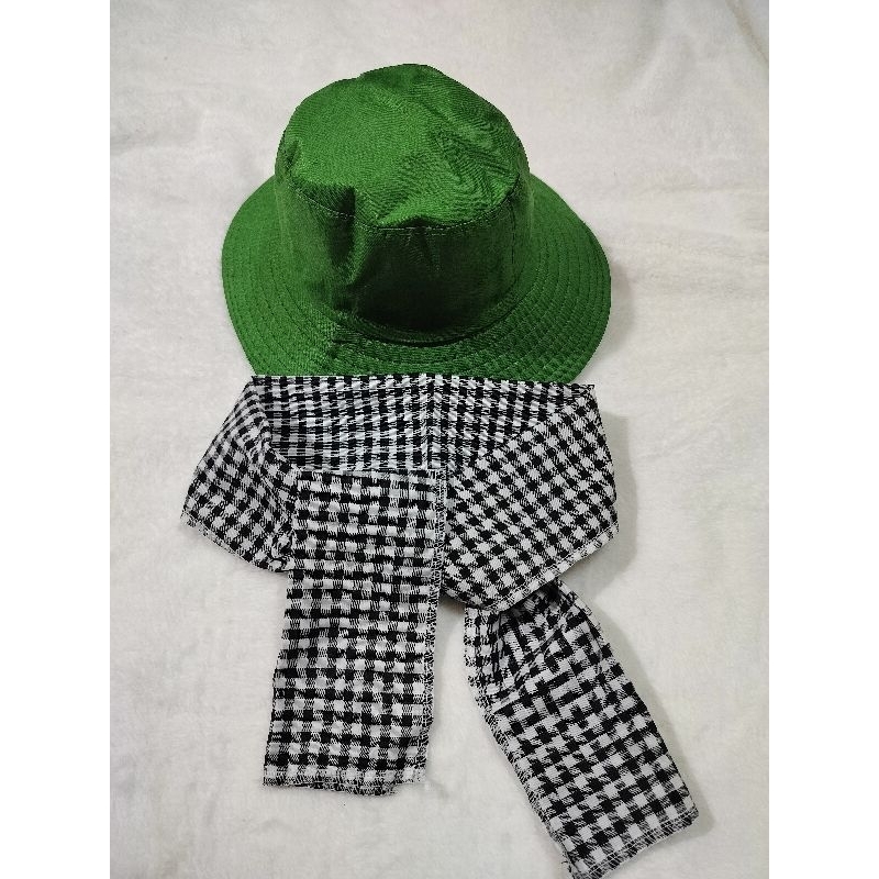 Set mũ tai bèo khăn rằn cho bé