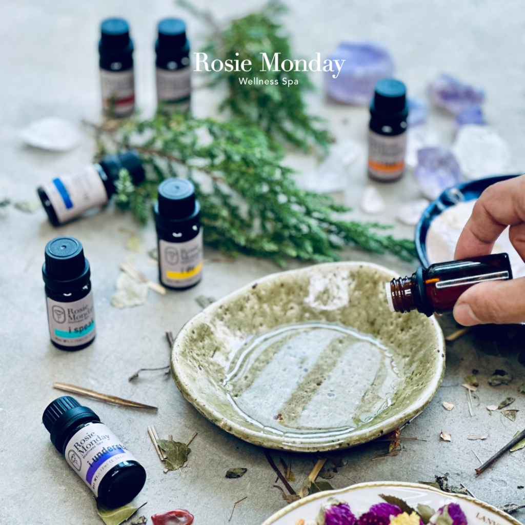 Set 7 chai Tinh dầu hỗ trợ chăm sóc luân xa - Protect Your Inner Peace