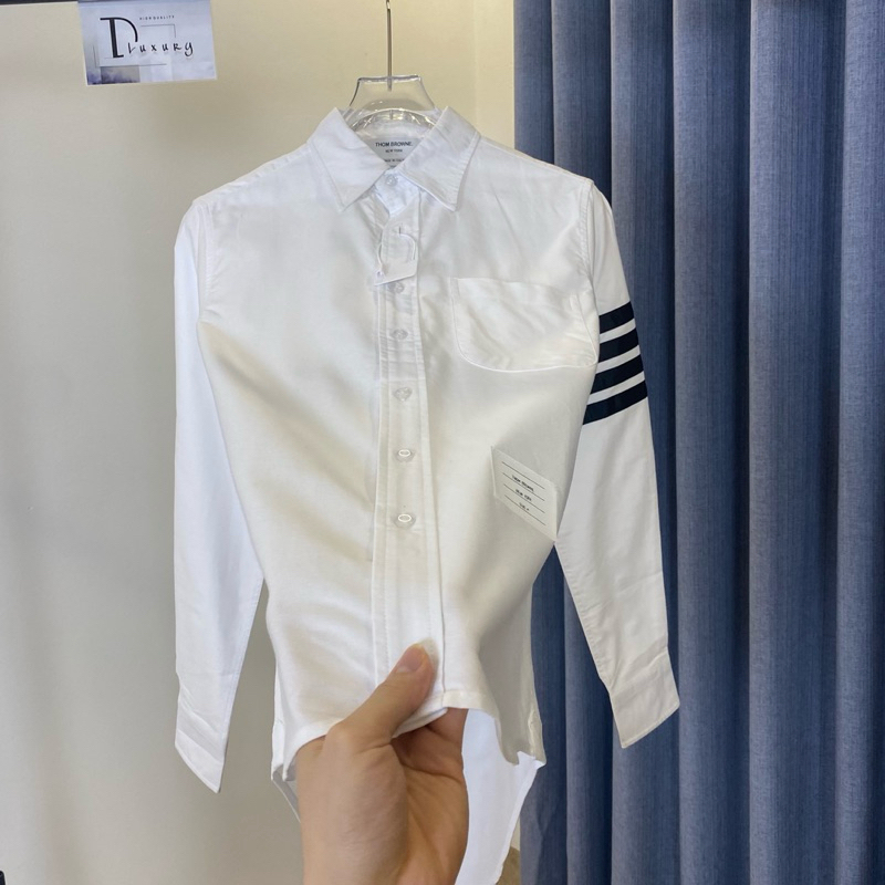 ⚜️ - Sơ Mi Th.0,m 4 Sọc Kẻ Tay Đen Chất Liệu Vải Oxford Dành Cho Cả Nam Và Nữ - Hàng Loại 1 - Dluxury