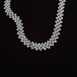 Chocker đá - Vòng cổ đá sang chảnh đi tiệc
