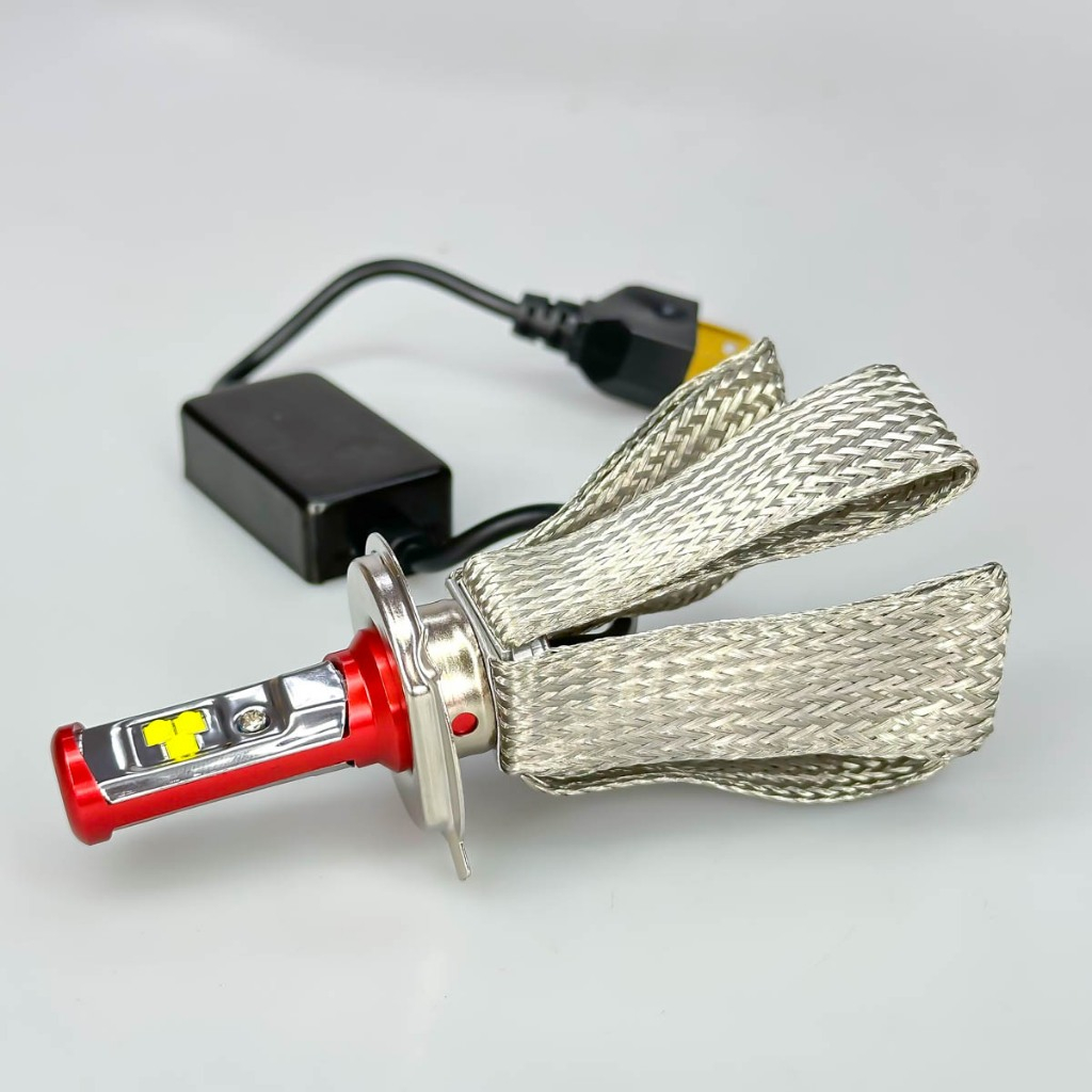 Bóng Đèn Pha T4 Tubor , Ánh Sáng Trắng Gom 6000K Lắp Xe Máy, Chân Bóng H4,M5