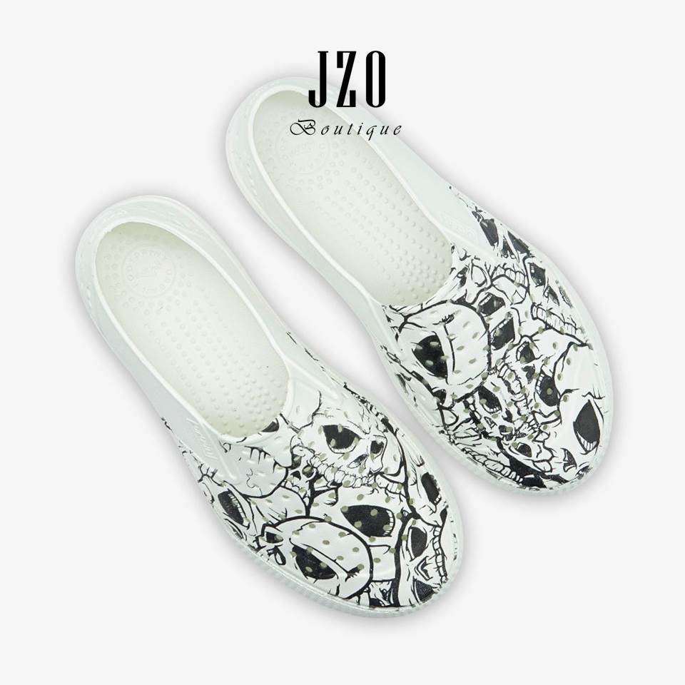 Giày nhựa lỗ nam nữ đi mưa đi biển-Chất liệu EVA siêu nhẹ chống nước Urban Footprint D2201-Skull Trắng đen