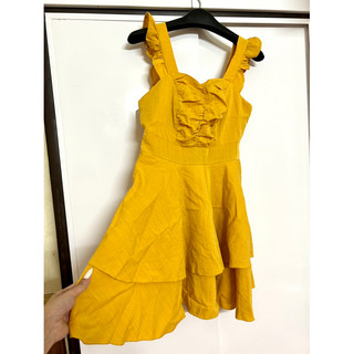 pass váy xoè sz S ,M nhỏ chất đũi