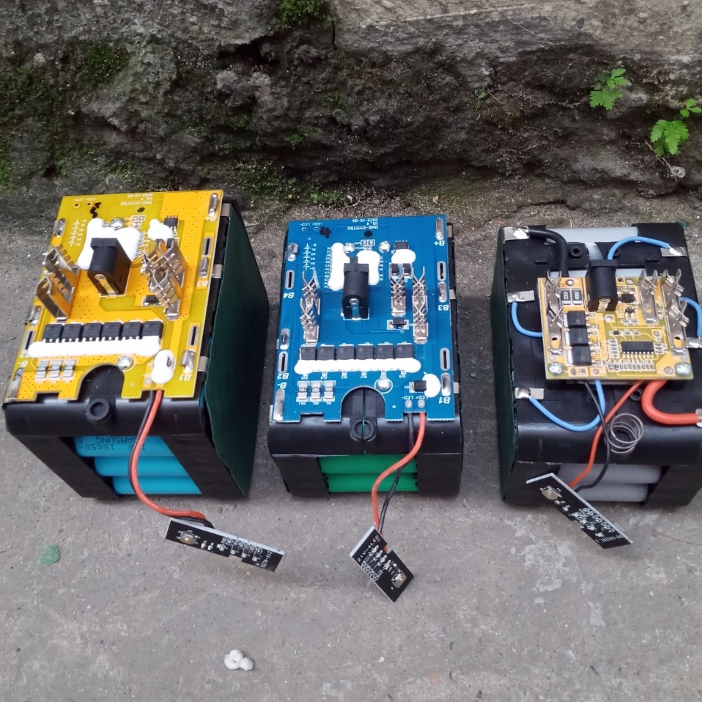 Pin Đóng Makita lõi samsung 20cell 15cell Dung Lượng Cao, Chân Pin Phổ Thông Dùng Cho Máy Khoan, Siết Bulong, Khoan Bê T