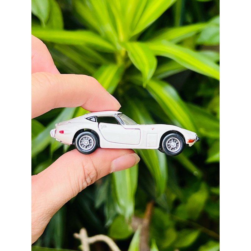 Hobby Store xe mô hình Tomica Premium Toyota 2000GT