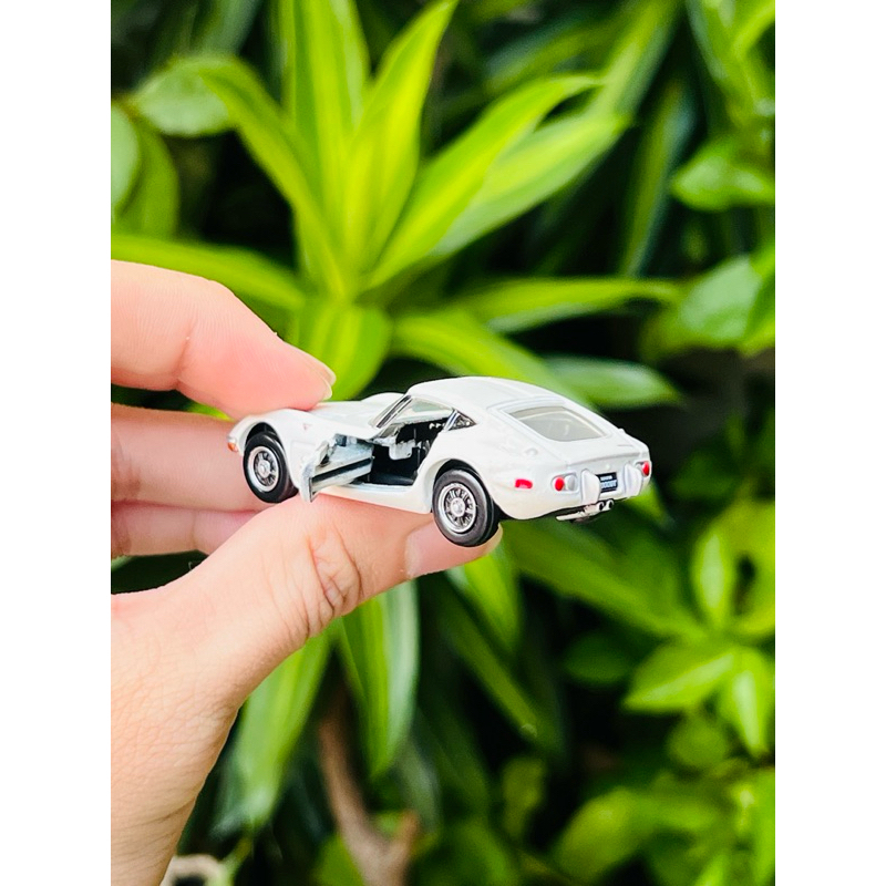 Hobby Store xe mô hình Tomica Premium Toyota 2000GT