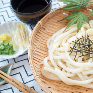 Mì Udon Sanuki Đông Lạnh 1250G (5 Vắt) – Sợi Dai Mềm – Dễ Nấu – Tiện Lợi Hằng Ngày