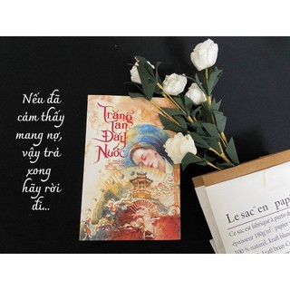 Sách - Trăng Tan Đáy Nước ( Kèm Bookmark )