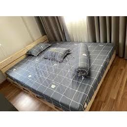 Giường Ngủ Pallet Gỗ Tự Nhiên Cao Cấp cao 10cm nhiều màu sắc lựa chọn