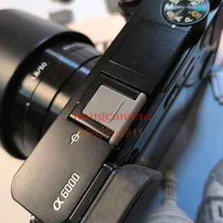 Hotshoe chân flash cho máy ảnh Sony