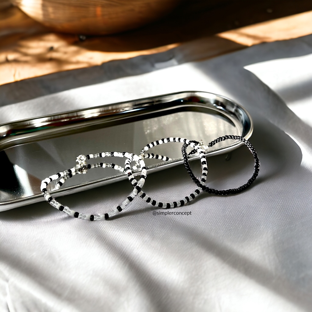 [KHÔNG GỈ] Vòng Tay/ Dây Chuyền Đen Trắng Khóa Bạc 925 - S925 Black & White Bracelet/ Necklace