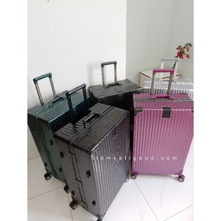 Vali khung nhôm khoá sập, nhiều màu, khung nhôm chắc chắn, khoá sập đảm bảo an toàn