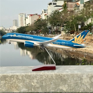 Mô hình máy bay vn airline b787-9 tỉ lệ 1:130 dài 43cm có đèn