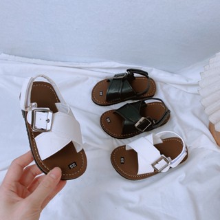 FORM TO Dép Sandal Dép Quai Hậu Quai Chéo Đính Khóa Điều Chỉnh Dây Cho Bé Trai K231QH