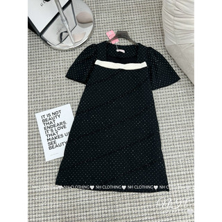 Váy cổ vuông đá nơ cổ sm