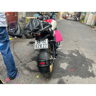 Pat biển số gập cho xe Xsr155