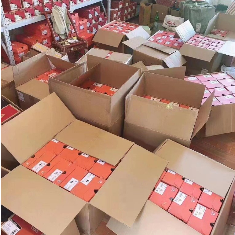 Giày sneaker CONVERSEE CHUCK 70S high navy