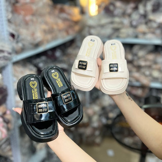 Dép lê bé gái khóa vuông nơ da mềm đế nhẹ, dép lê đế cao 3cm đi chơi cho bé gái 3 tuổi - 11 tuổi