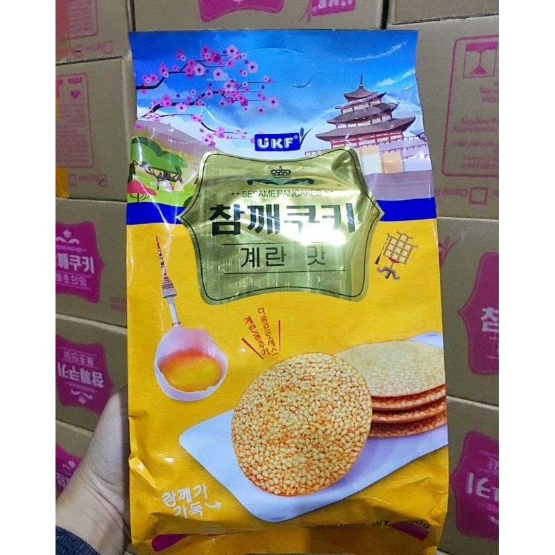 BÁNH QUY MÈ UKF SESAME PANCAKES GÓI 360GR