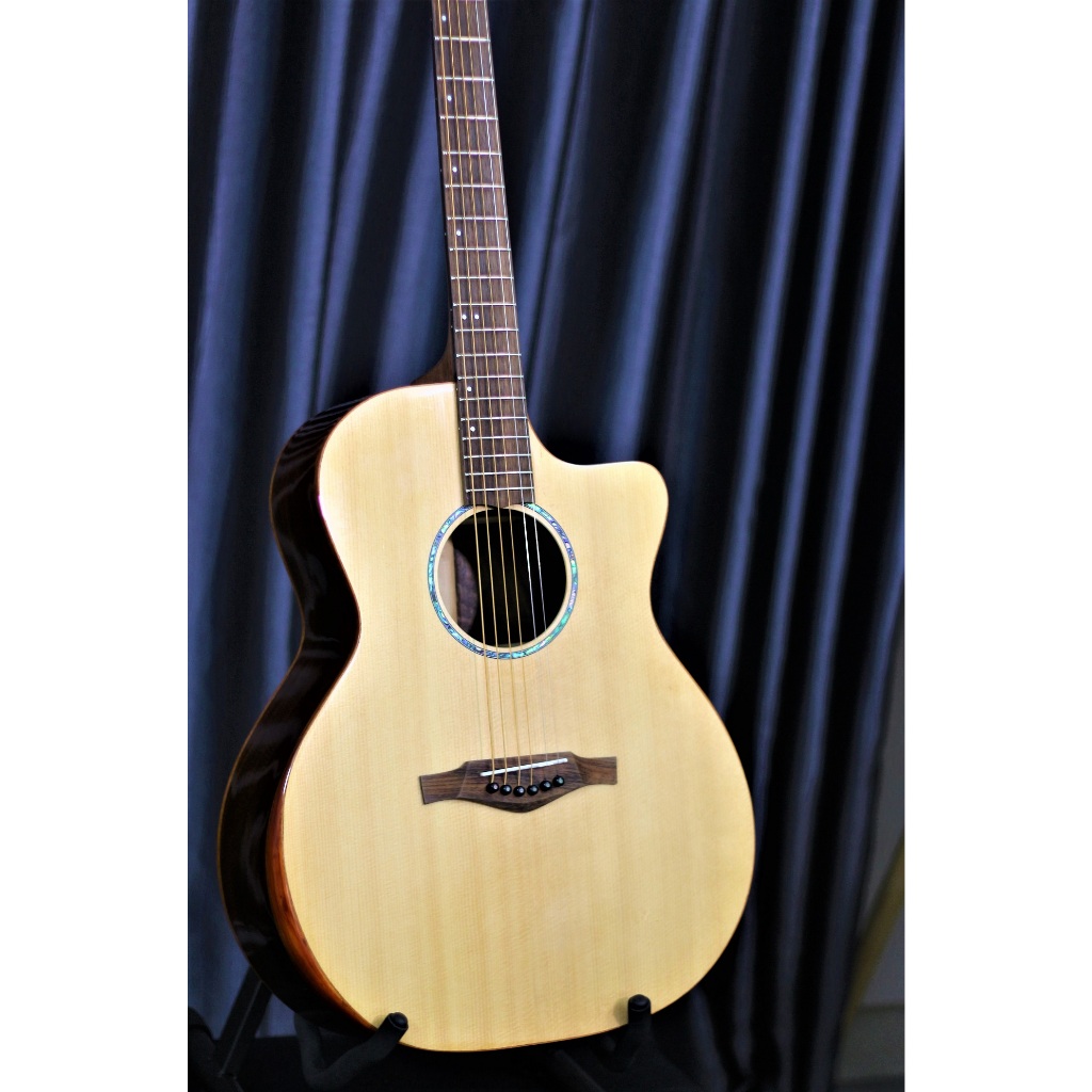 Đàn guitar Acoustic cao cấp Gaia GA-01CX Chính Hãng - Full Solid