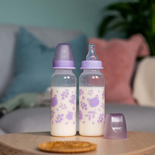 Bình sữa Tommee Tippee cổ hẹp 250ml núm 3M+