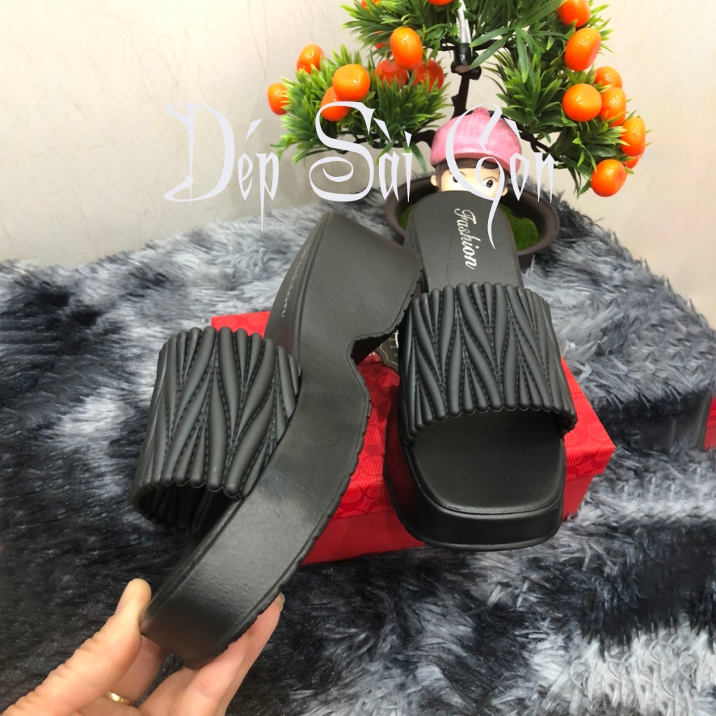Dép Lê Quai Ngang Hàng QC Tôn Da Hách Dáng 6cm Chất Liệu Cao Su Non Mềm Dẻo Mã 2028