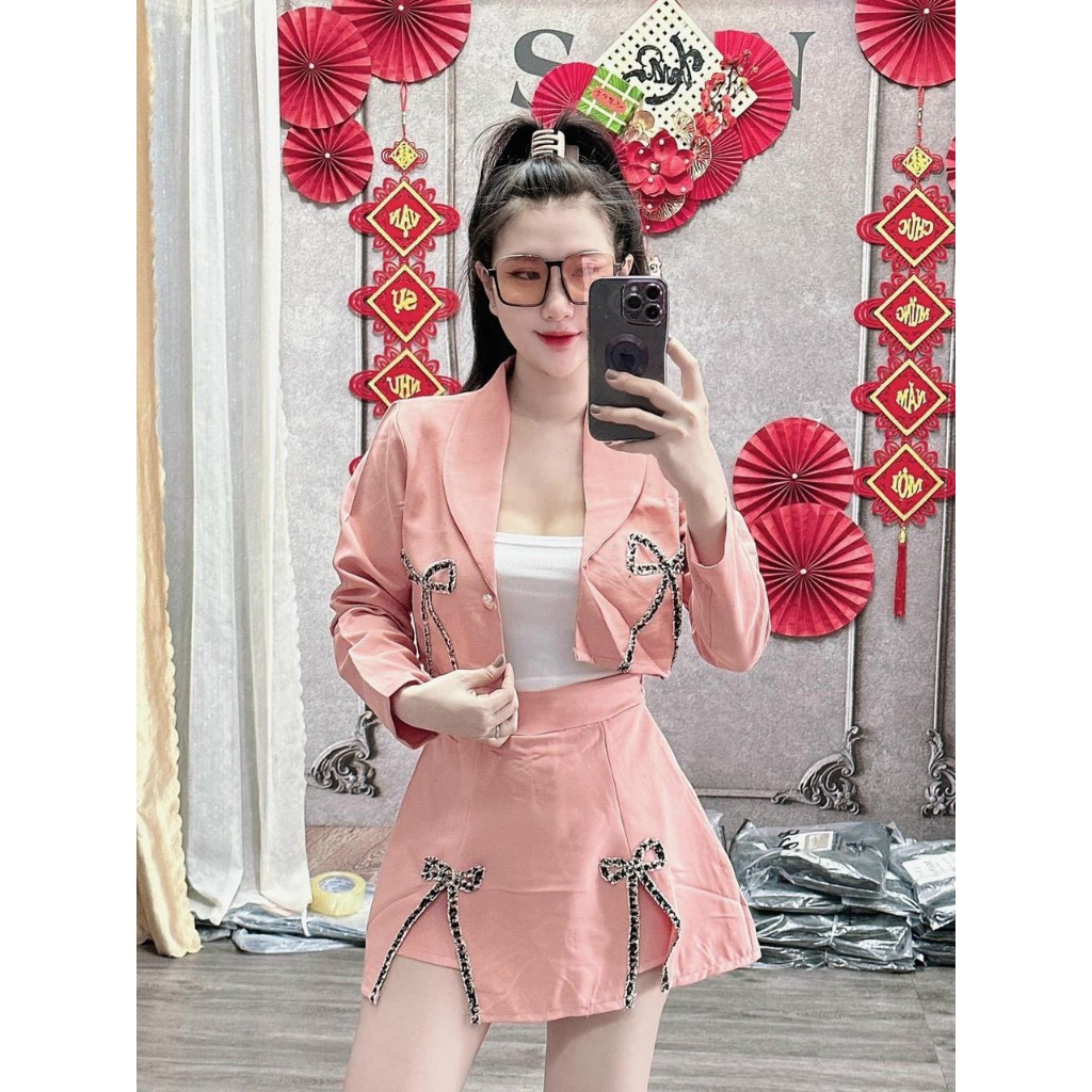 Sét Blazer Croptop Tay Dài + Chân Váy Kiểu Phối Nơ Kèm Bra Phong Cách Hàn Quốc Xinh Đẹp Cho Bạn Gái