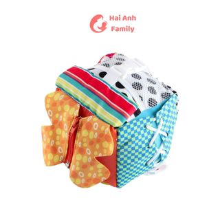 Hộp vải 6 trò chơi trong 1 sản phẩm, giúp bé phát triển đa giác quan