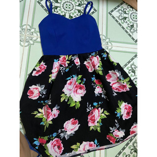 Pass váy 2 dây mới 99% size S-M (47-48kg) mặc đẹp