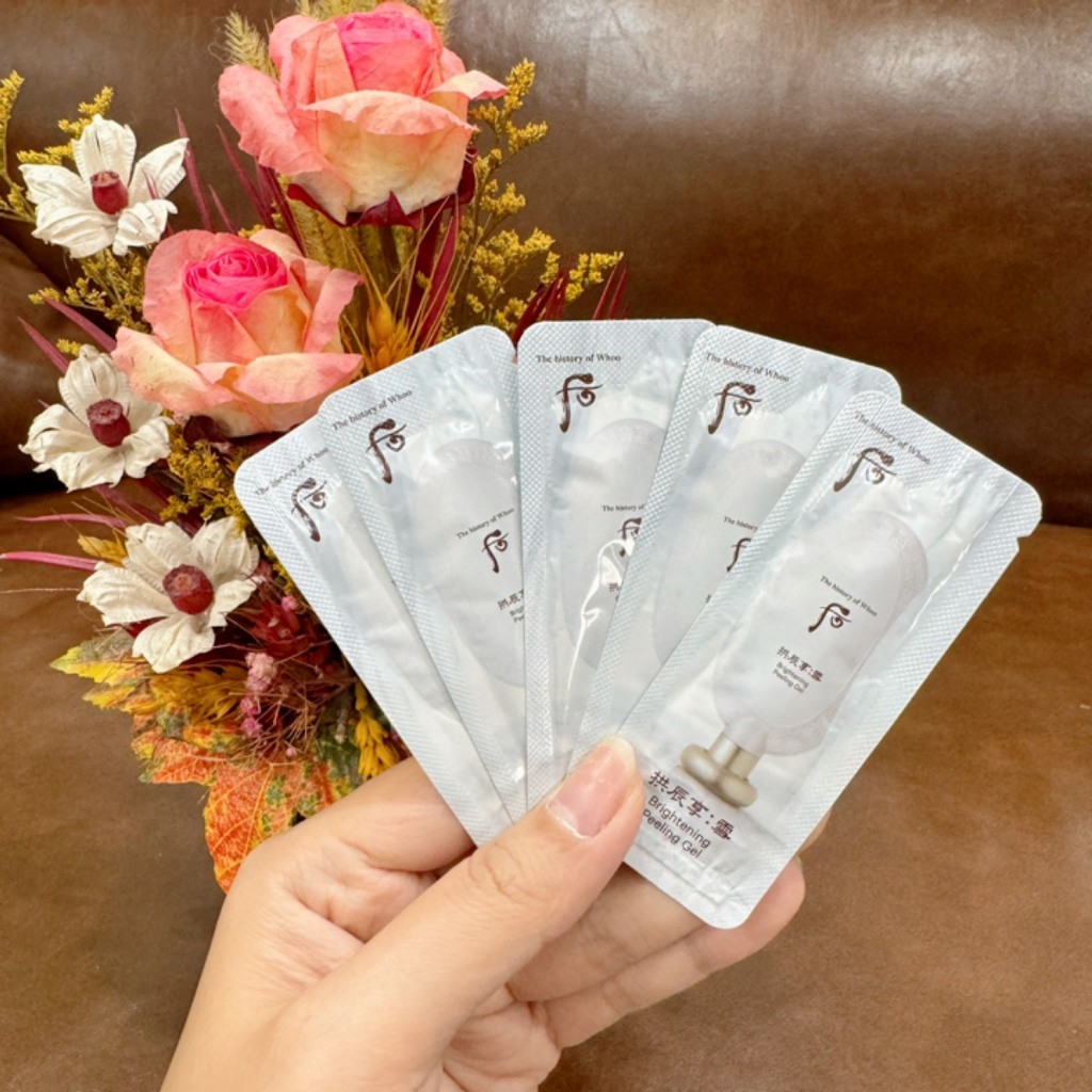 Combo 30 Gói Tẩy Da chết Whoo trắng